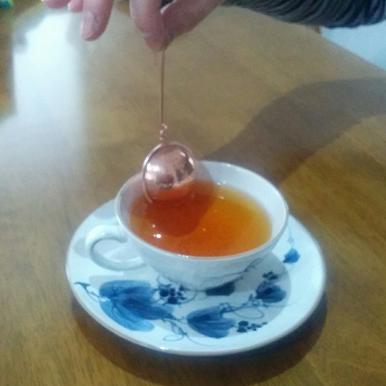 紅茶用茶漉し使用画像1.jpg小サイズ.jpg